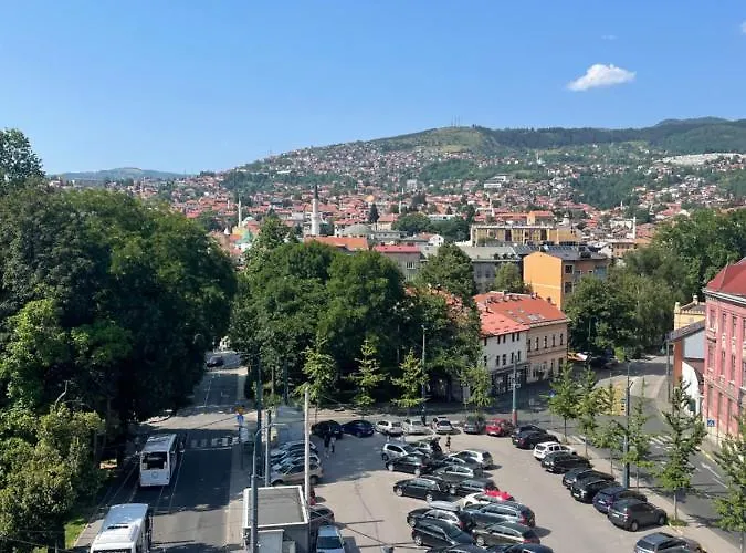 公寓 Royal Bistrik *